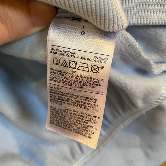 Old Navy Cropped Sweatshirt Light Blue Size L - Picture 4 of 5